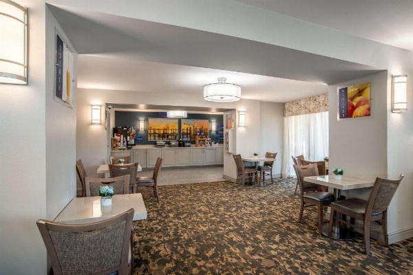 Best Western Flagship Inn image 23