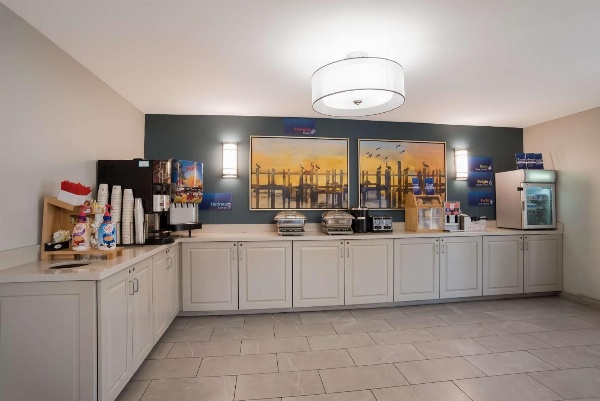 Best Western Flagship Inn image 7